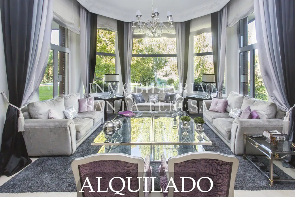 Exclusiva casa en la Moraleja